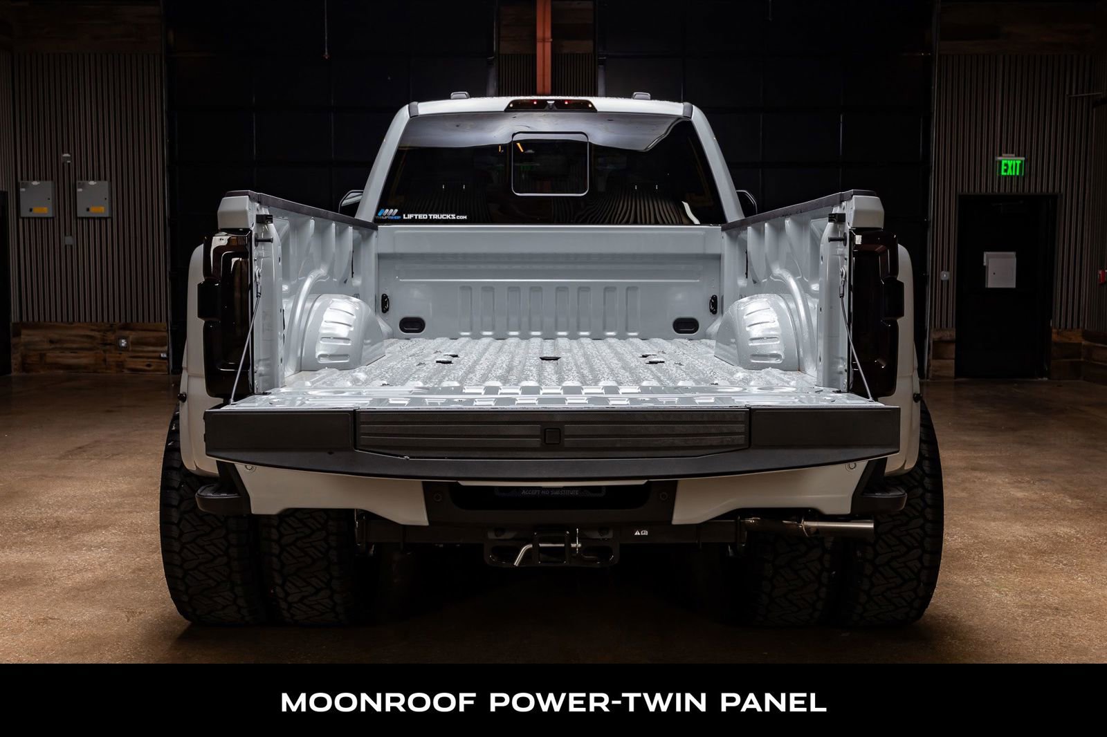 Used 2025 Ford F450 Platinum w/ Platinum Plus Package image 9