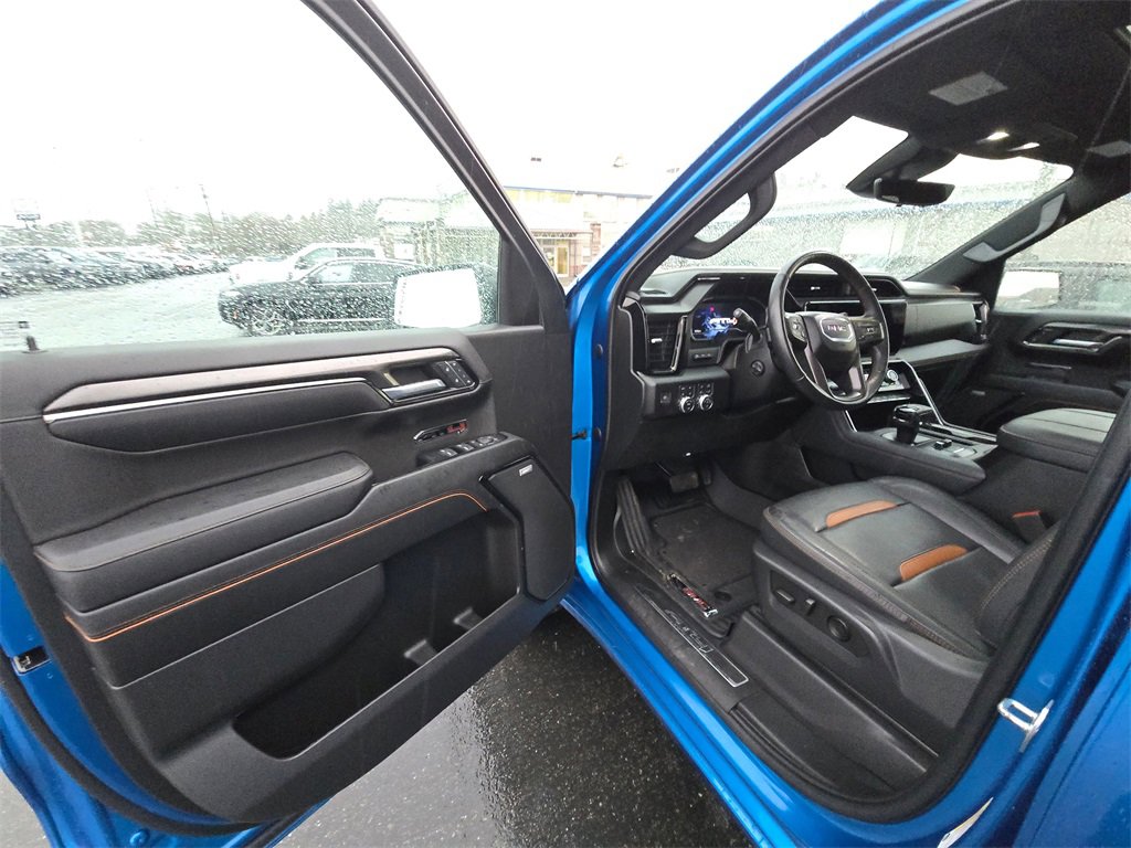 Certified 2023 GMC Sierra 1500 AT4 w/ Technology Package image 15