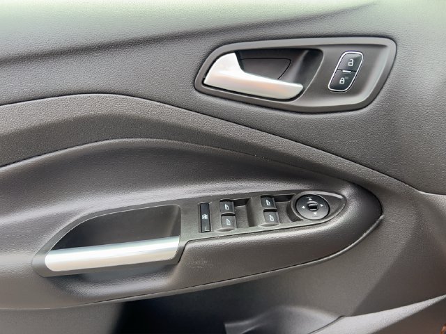 Used 2017 Ford Escape SE AWD/4WD image 17