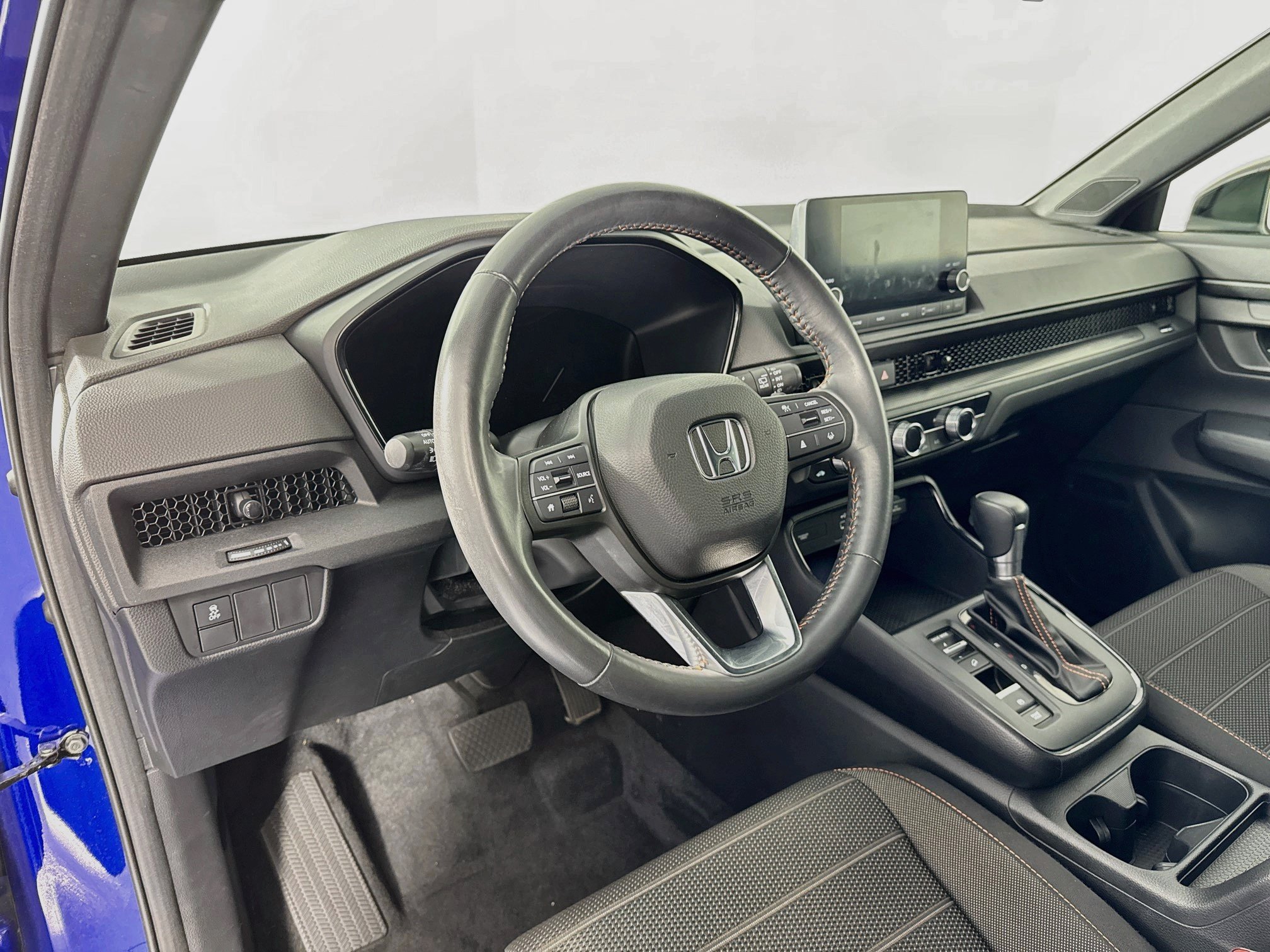 Certified 2023 Honda CR-V Sport image 9