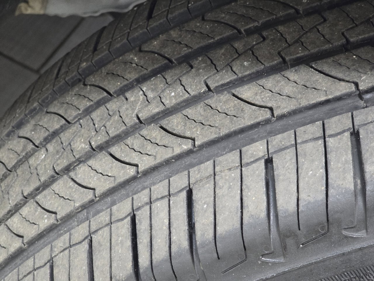 Used 2018 Nissan Rogue S image 9