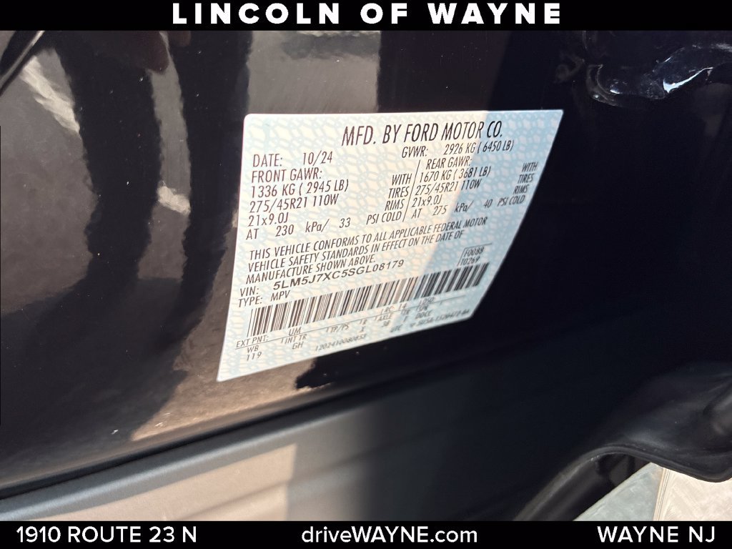 Certified 2025 Lincoln Aviator Reserve w/ Illumination Package AWD/4WD image 31