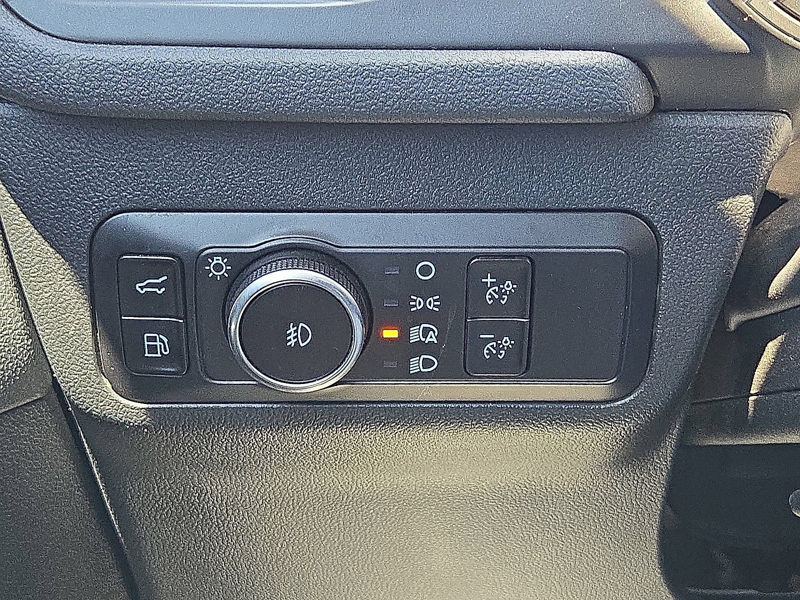 Used 2023 Ford Escape SE FWD image 25