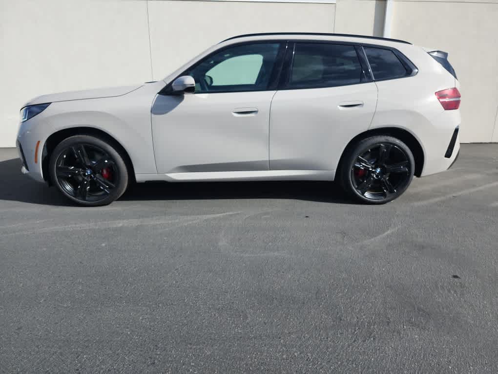 New 2026 BMW X3 xDrive30i w/ M Sport Package AWD/4WD image 4
