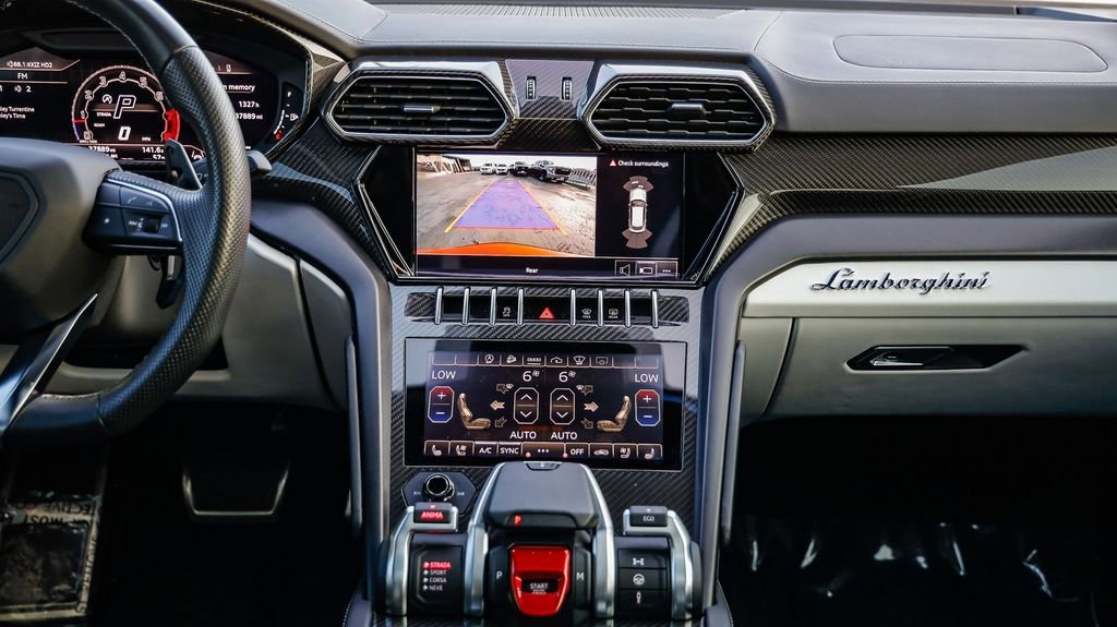 Used 2023 Lamborghini Urus S image 16