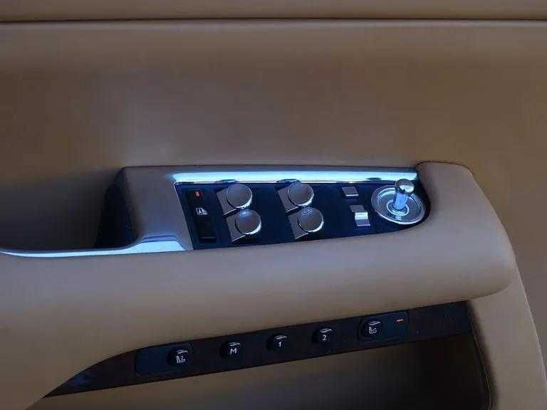 Certified 2017 Rolls-Royce Wraith RWD image 23