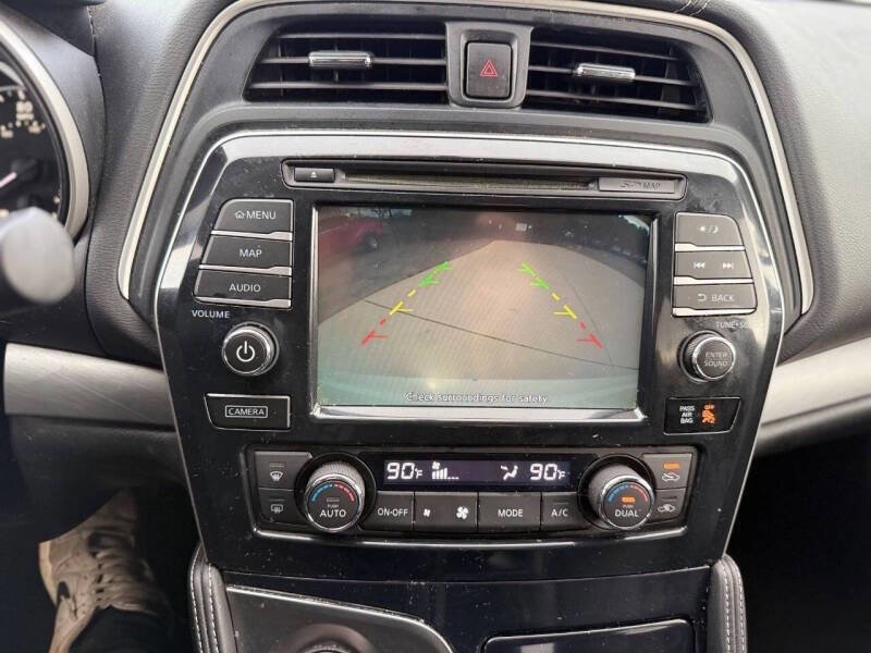 Used 2016 Nissan Maxima 3.5 SV image 17