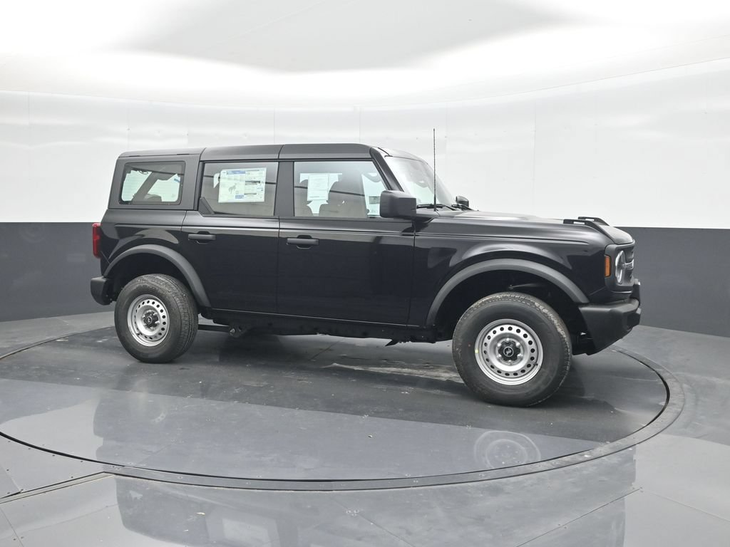 New 2026 Ford Bronco 4-Door AWD/4WD image 11