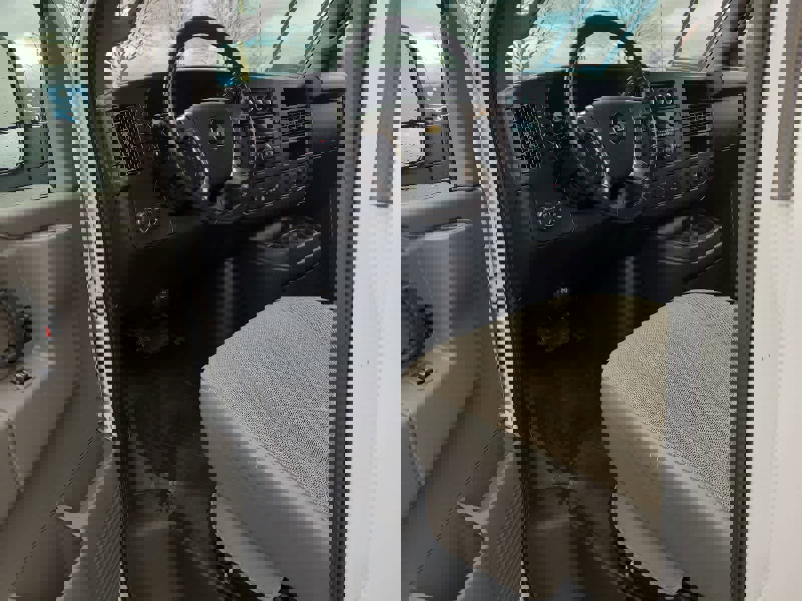 Used 2019 Chevrolet Express 3500 Work Van w/ Power Convenience Package image 10