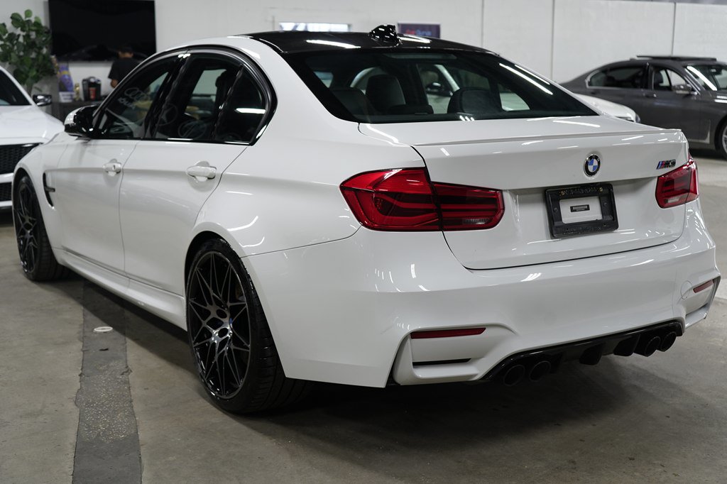 Used 2018 BMW M3 RWD image 3
