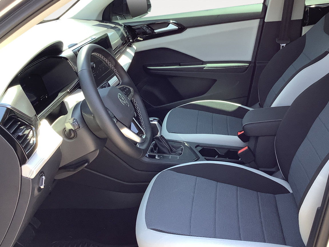 New 2026 Volkswagen Taos S FWD image 22