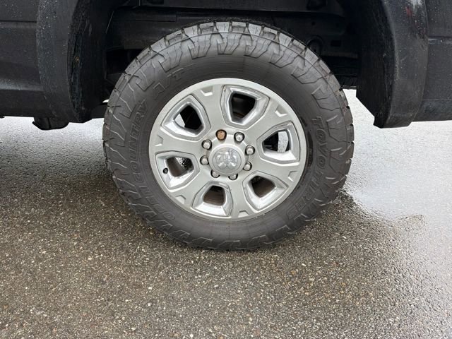 Used 2015 RAM 2500 Limited image 35