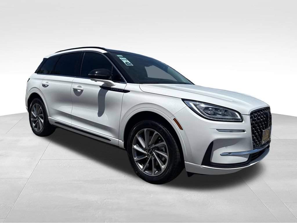 Certified 2025 Lincoln Corsair Grand Touring w/ Equipment Group 301A AWD/4WD image 1