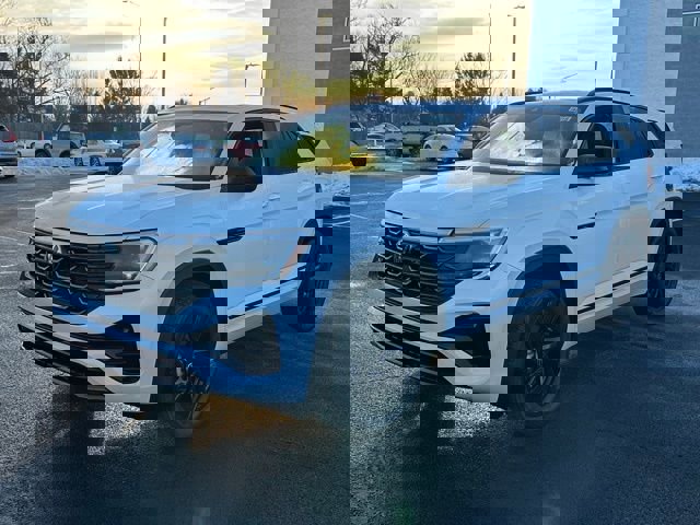 New 2026 Volkswagen Atlas Cross Sport SEL R-Line video 3