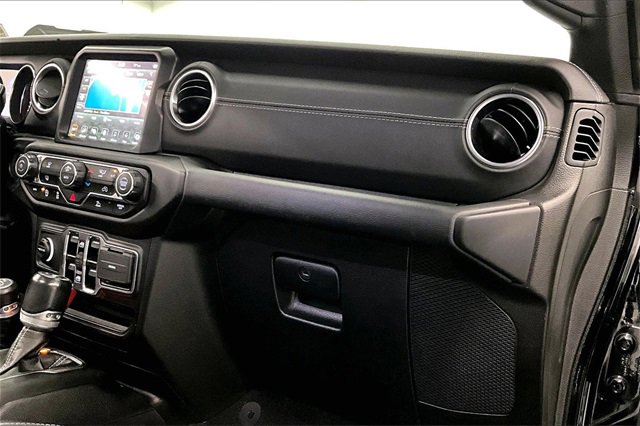 Used 2021 Jeep Gladiator Overland w/ Popular Equipment Package image 16