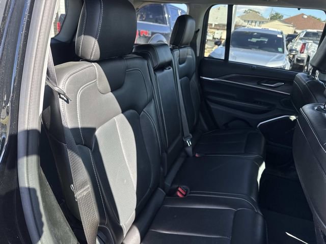 Used 2022 Jeep Grand Cherokee Limited 4xe w/ Luxury Tech Group II image 12