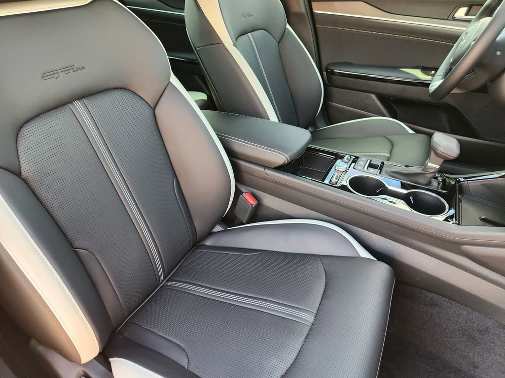 New 2026 Kia K5 GT-Line image 10