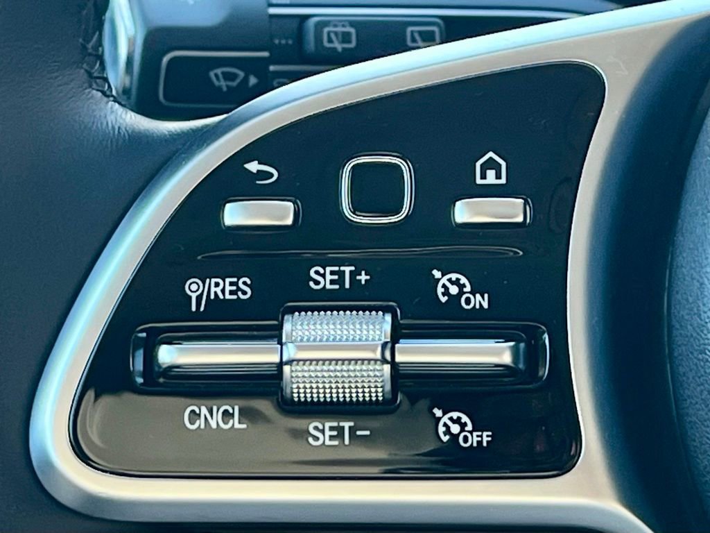 Certified 2022 Mercedes-Benz GLS 450 4MATIC image 27