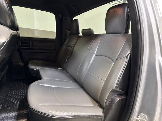 Used 2022 RAM 3500 Tradesman w/ Chrome Appearance Group image 32