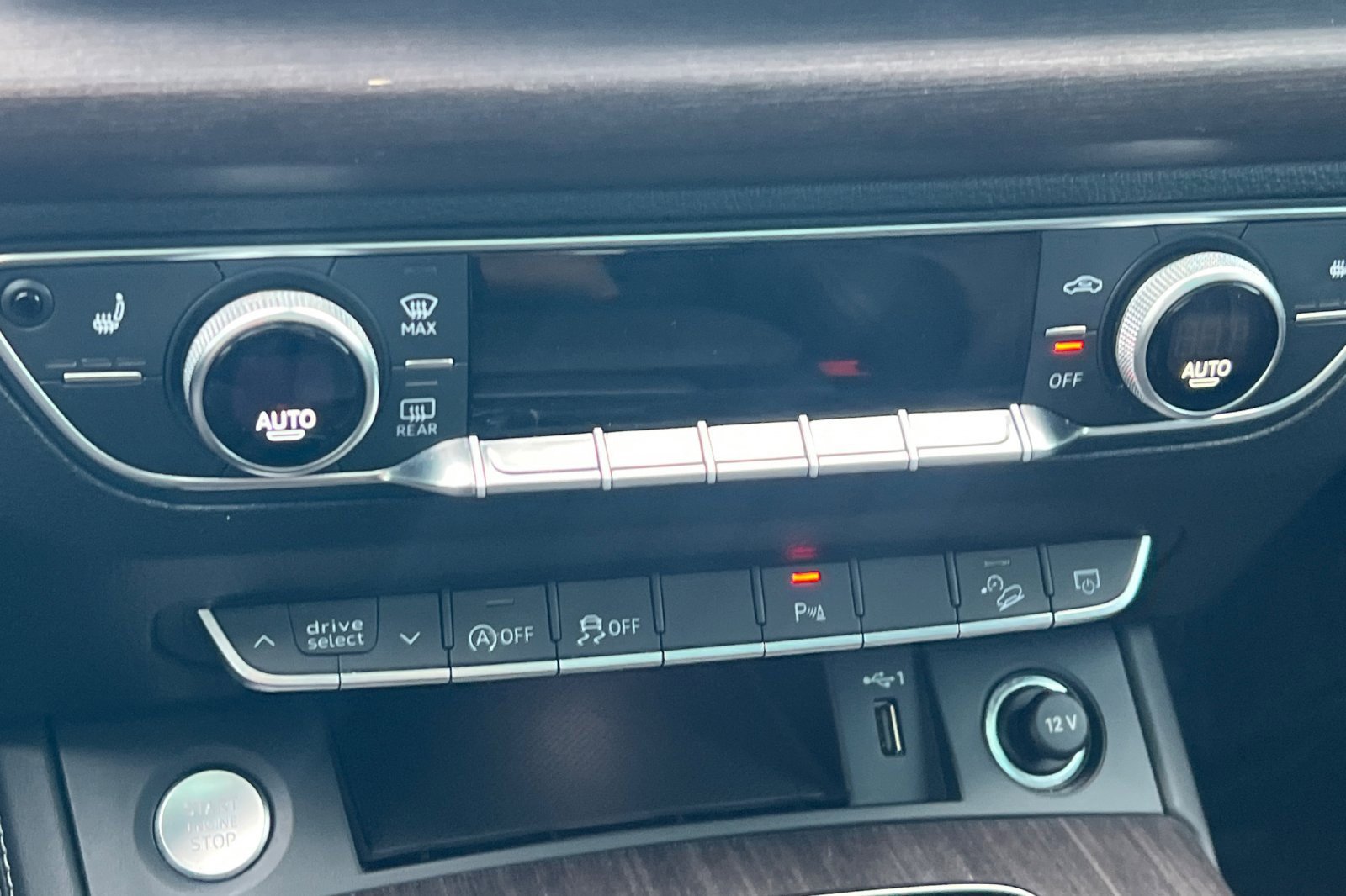 Used 2024 Audi Q5 2.0T Premium Plus image 18