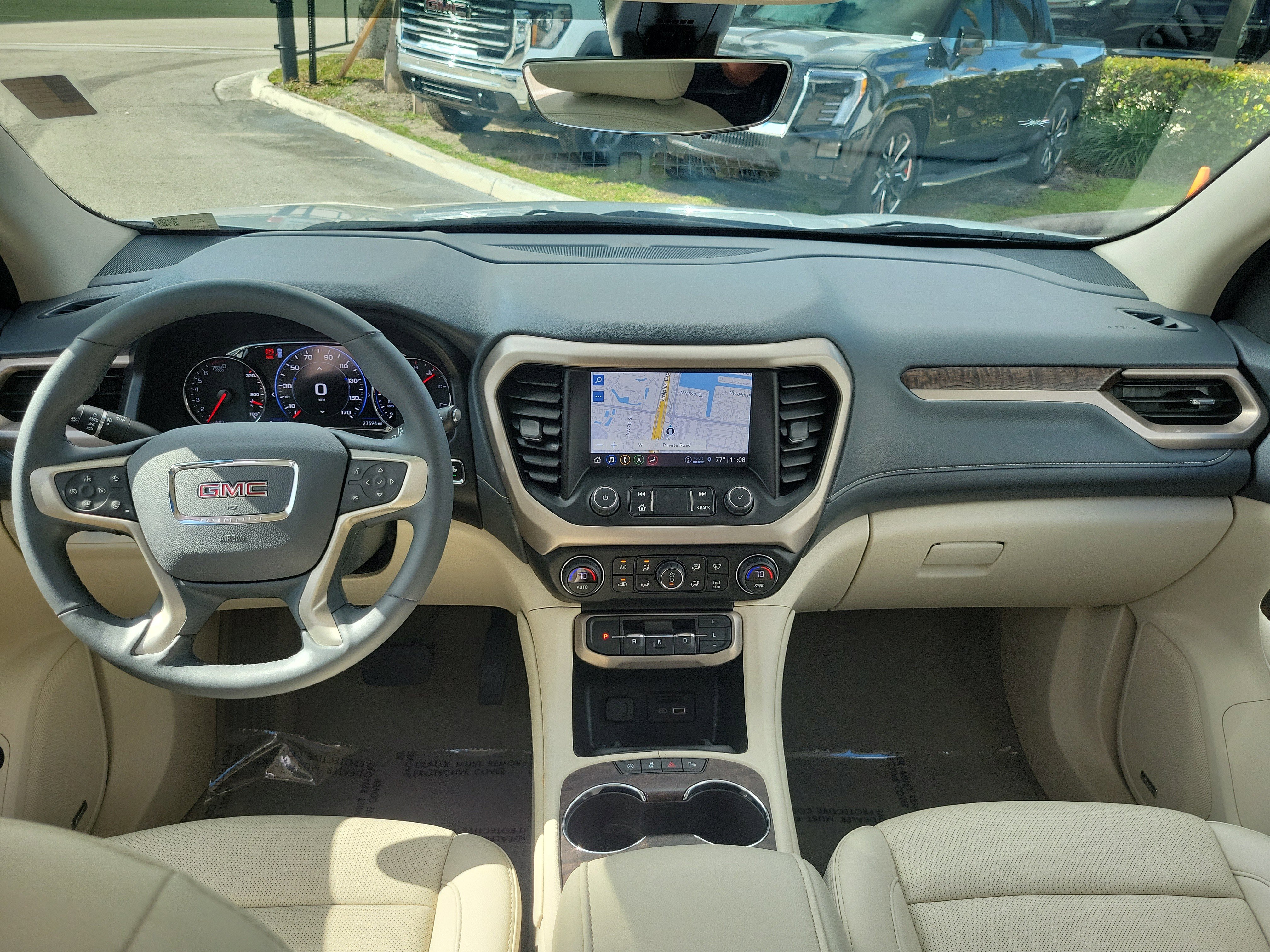 Used 2023 GMC Acadia Denali w/ Denali Ultimate Package image 19