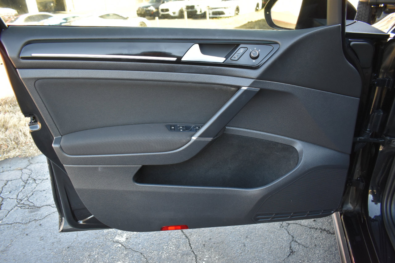 Used 2017 Volkswagen GTI S image 34