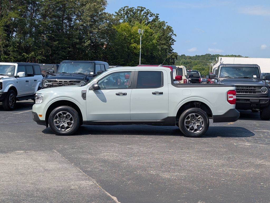 Used 2023 Ford Maverick XLT FWD image 5