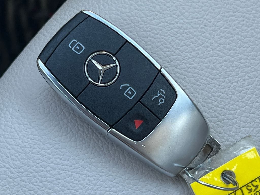 New 2025 Mercedes-Benz CLA 250 4MATIC image 33