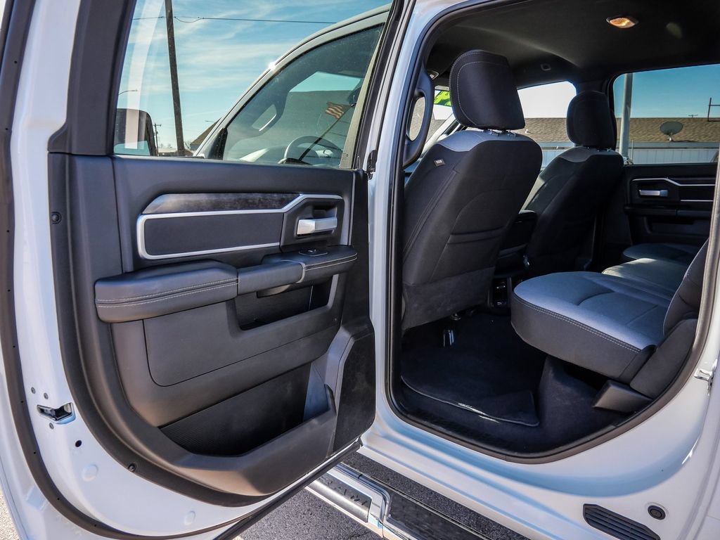 Used 2024 RAM 3500 Big Horn AWD/4WD image 25