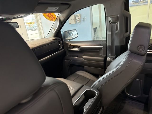 Used 2024 GMC Sierra 1500 SLT w/ SLT Premium Package image 31