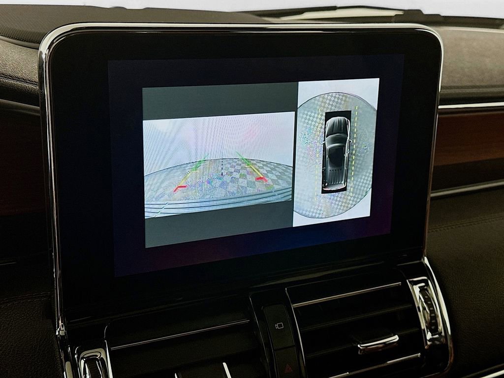 Used 2021 Lincoln Navigator Reserve image 20