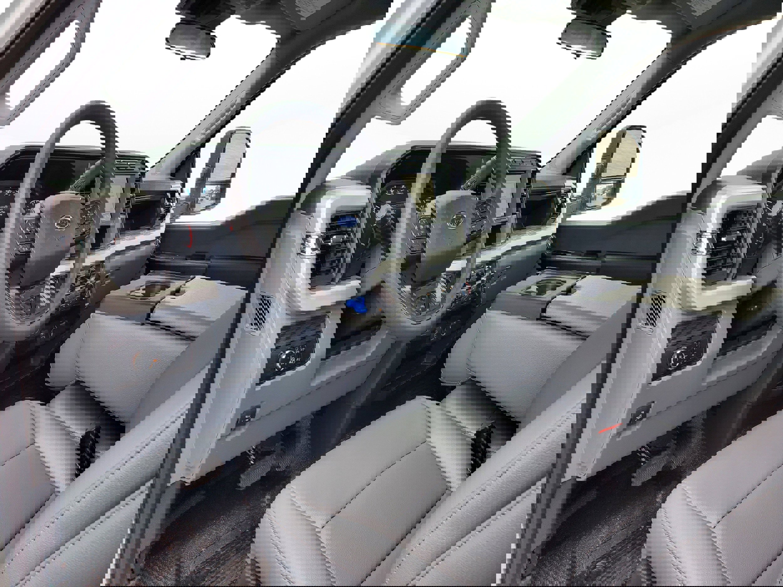 New 2024 Ford F450 XL w/ XL Chrome Package image 9