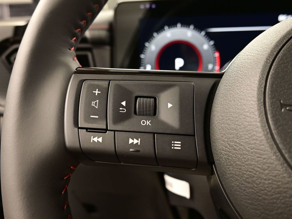 New 2026 Nissan Kicks SR w/ SR Premium Package image 6