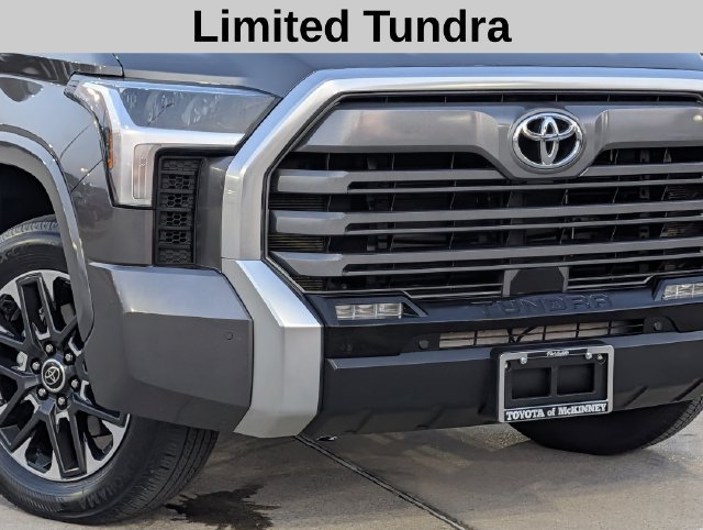 Used 2023 Toyota Tundra Limited w/ Power Package AWD/4WD image 3