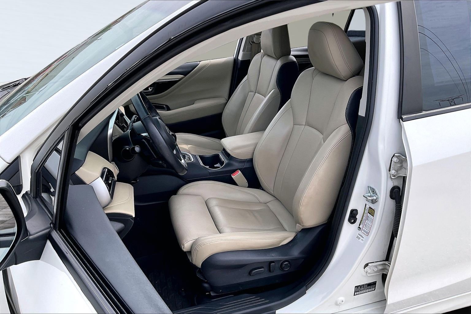 Used 2021 Subaru Legacy Limited XT AWD/4WD image 26