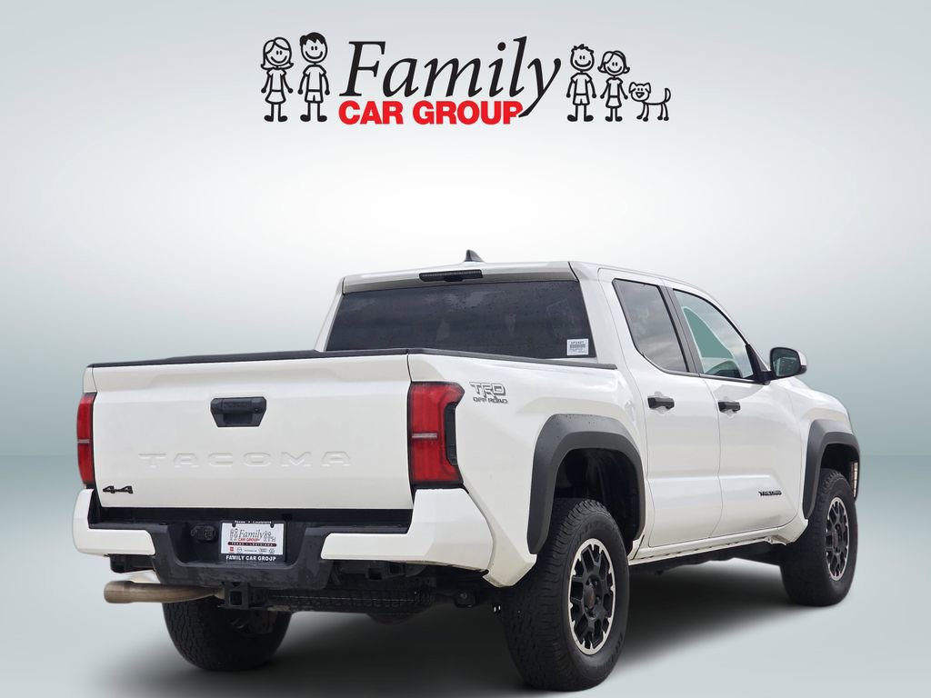 Used 2024 Toyota Tacoma TRD Off-Road image 4