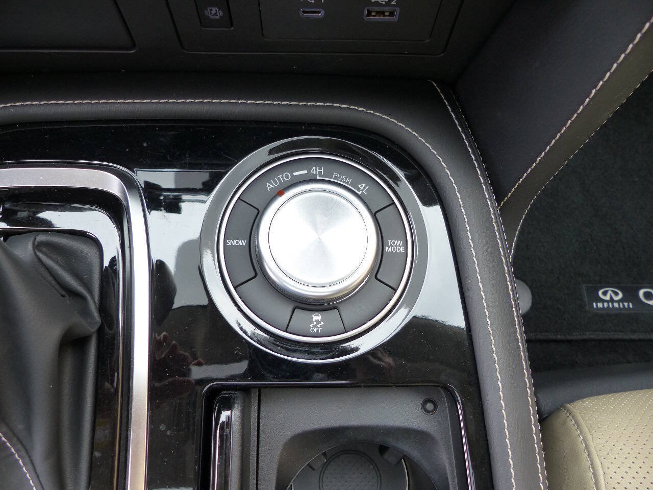 Used 2022 INFINITI QX80 Premium Select w/ Cargo Package AWD/4WD image 48