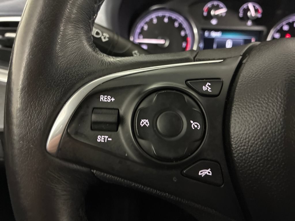 Used 2019 Buick Enclave Essence FWD image 10