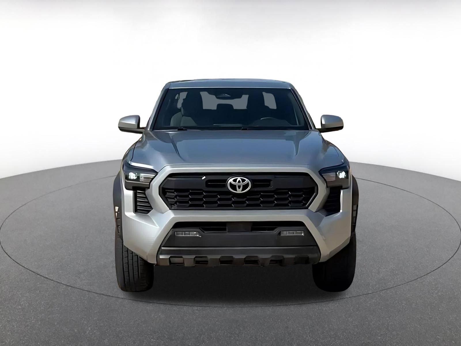 Used 2024 Toyota Tacoma TRD Off-Road AWD/4WD image 4