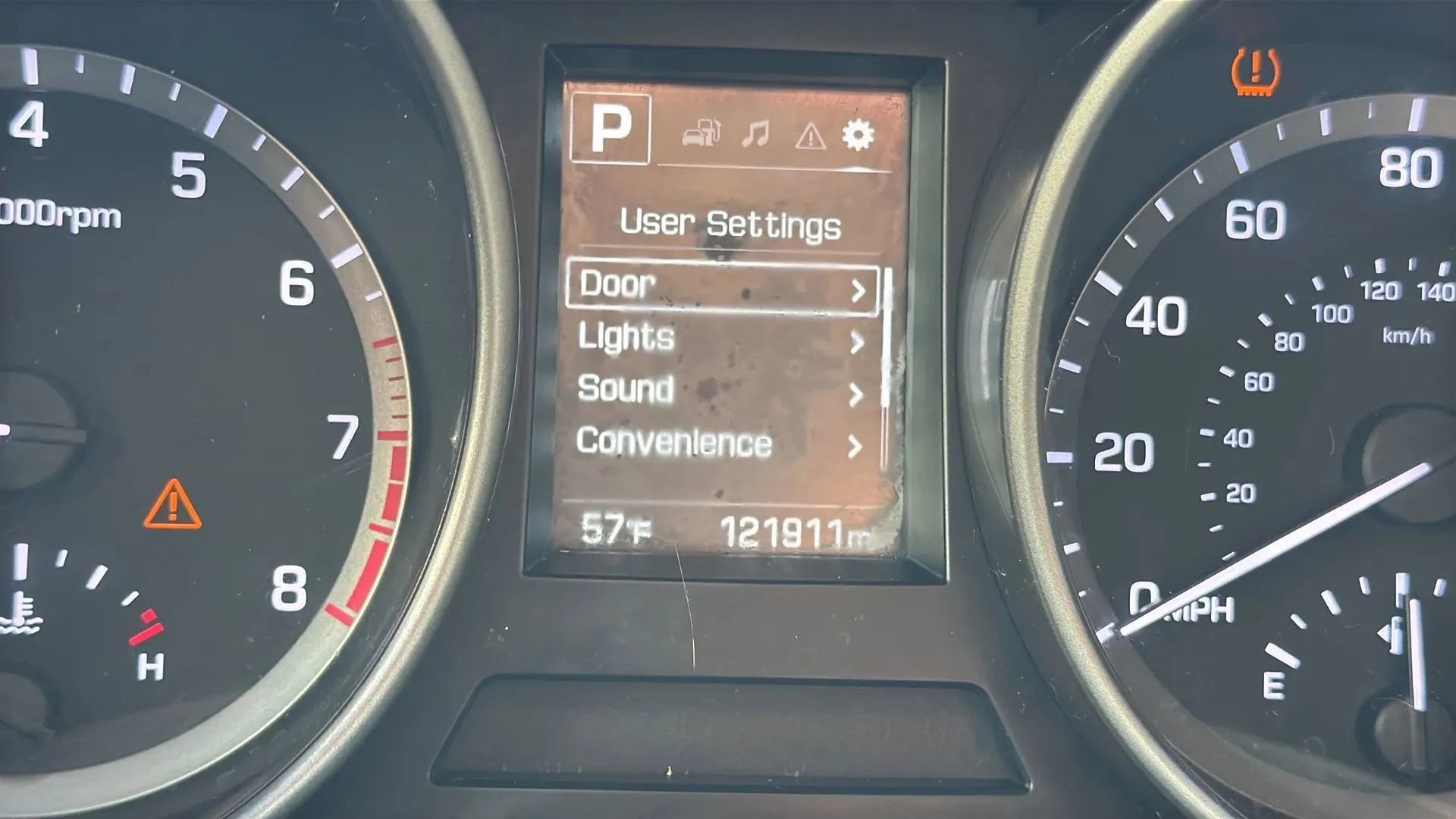 Used 2017 Hyundai Santa Fe SE AWD/4WD image 17