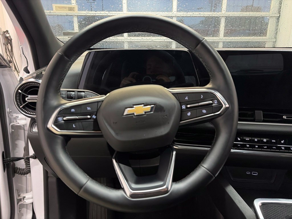 Used 2025 Chevrolet Equinox LT w/ Convenience Package II AWD/4WD image 24