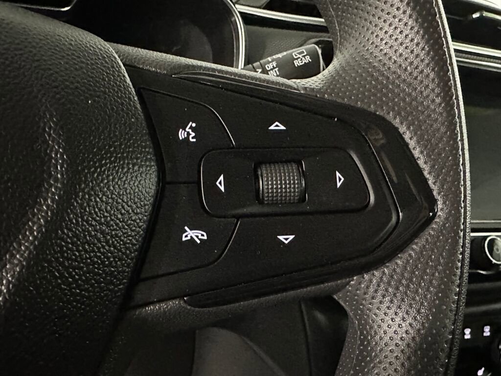 Used 2023 Chevrolet TrailBlazer LT w/ Convenience Package image 15