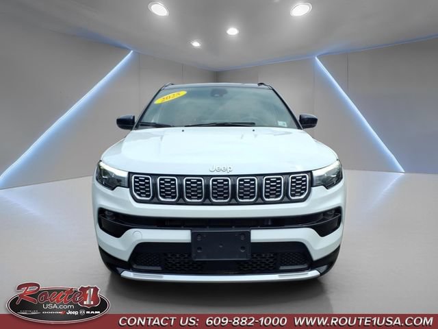 Used 2025 Jeep Compass Limited w/ Elite Group AWD/4WD image 9