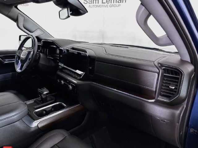 Used 2023 GMC Sierra 1500 SLT w/ SLT Premium Package AWD/4WD image 29