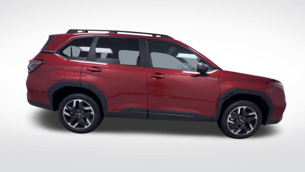 Used 2026 Subaru Forester Premium AWD/4WD image 9