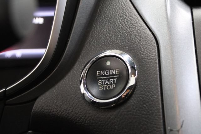 Used 2013 Ford Fusion Titanium w/ Titanium Driver Assist Pkg FWD image 19