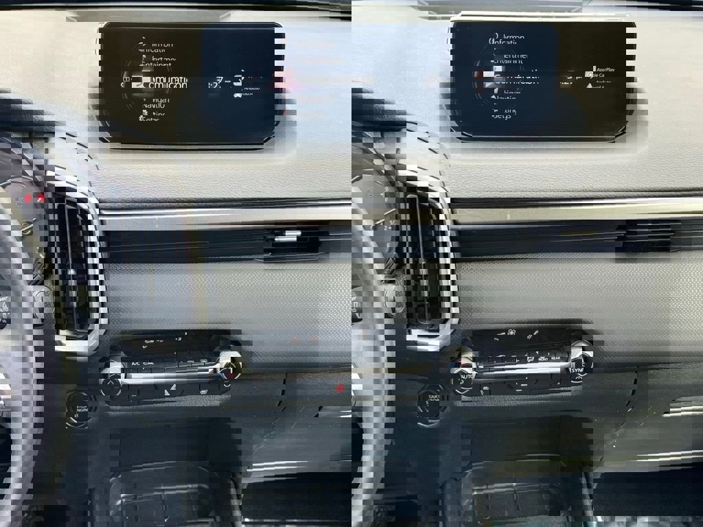 Used 2024 MAZDA CX-50 AWD 2.5 S w/ Preferred Package image 18