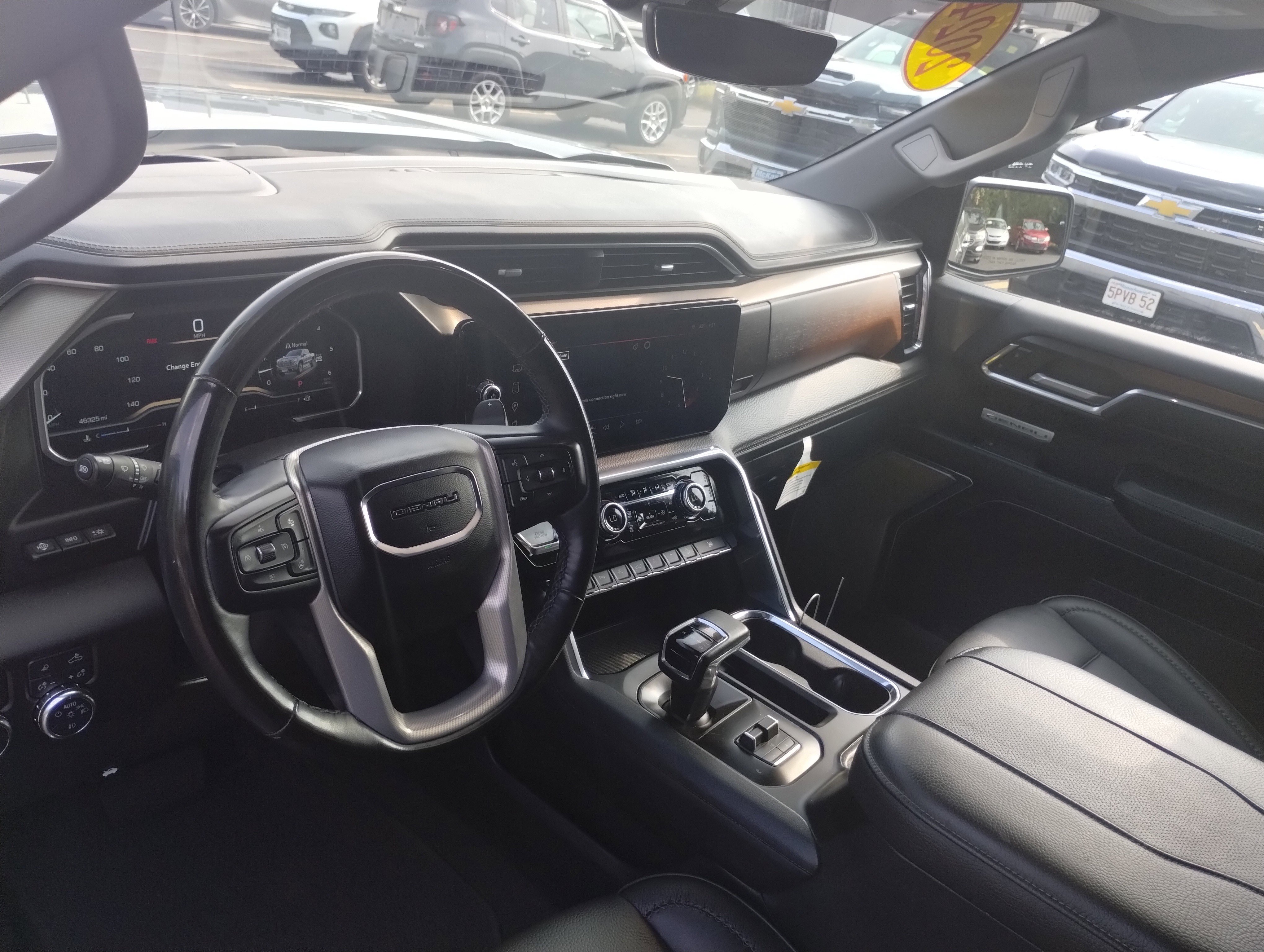 Used 2024 GMC Sierra 1500 Denali w/ Denali Reserve Package image 9