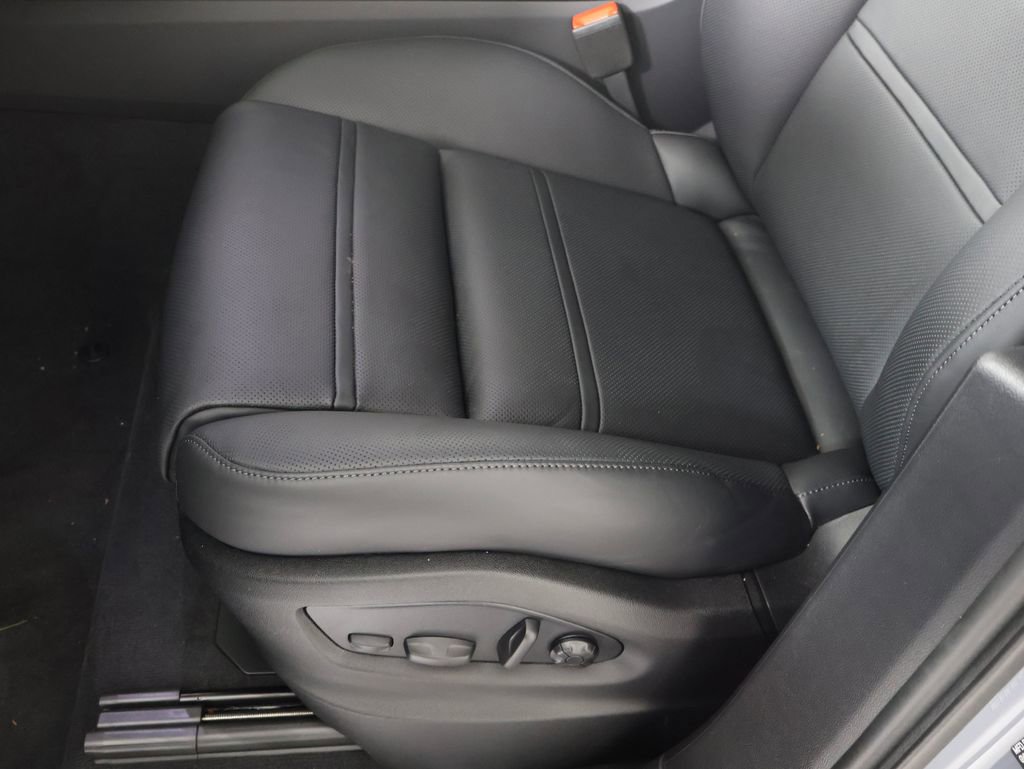 New 2026 Porsche Cayenne S image 14