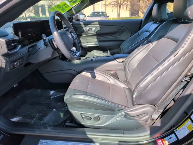 Used 2024 Ford Mustang GT Premium image 16